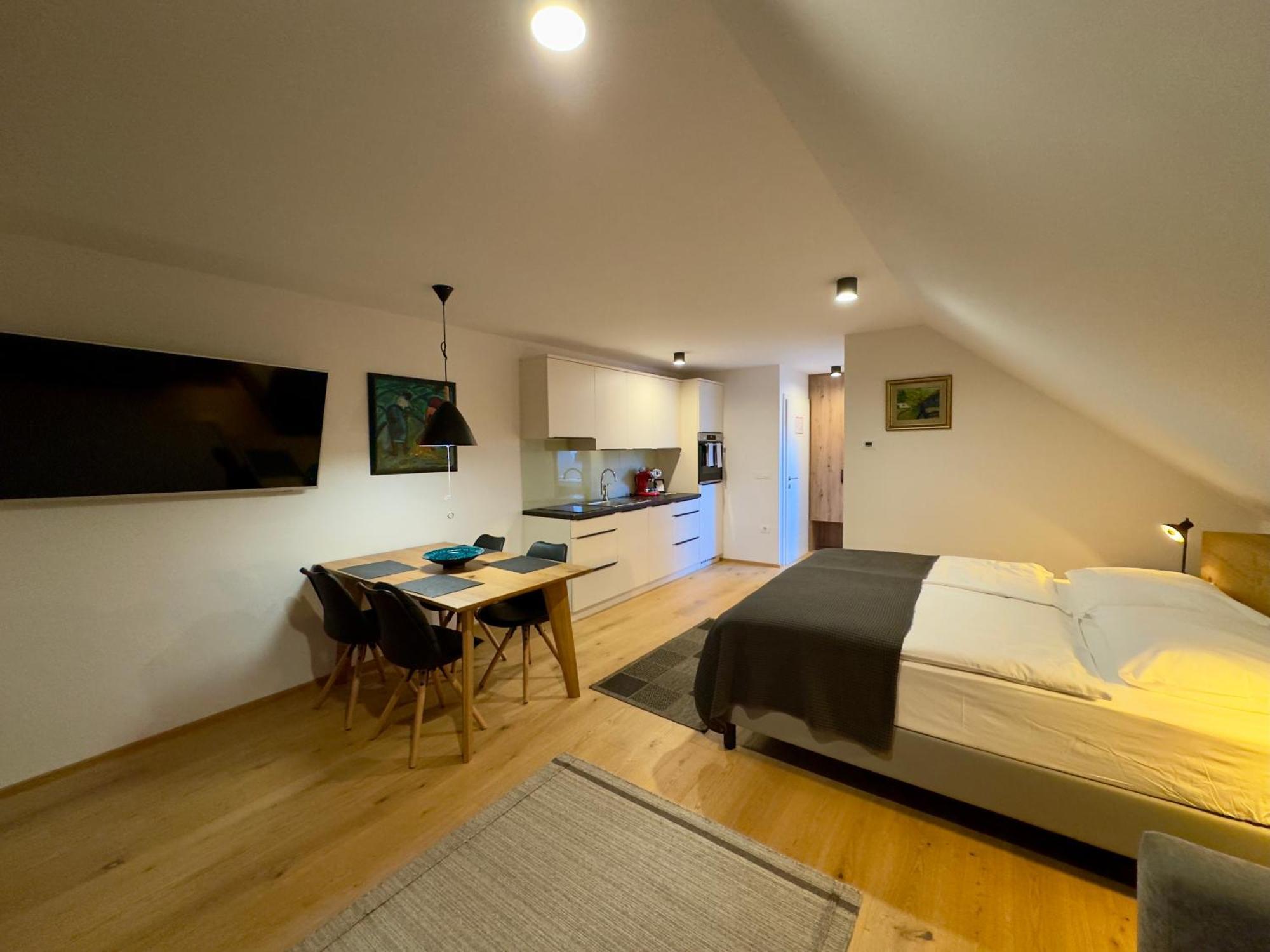 קרנייסקה גורה Apartmaji Kotnik מראה חיצוני תמונה